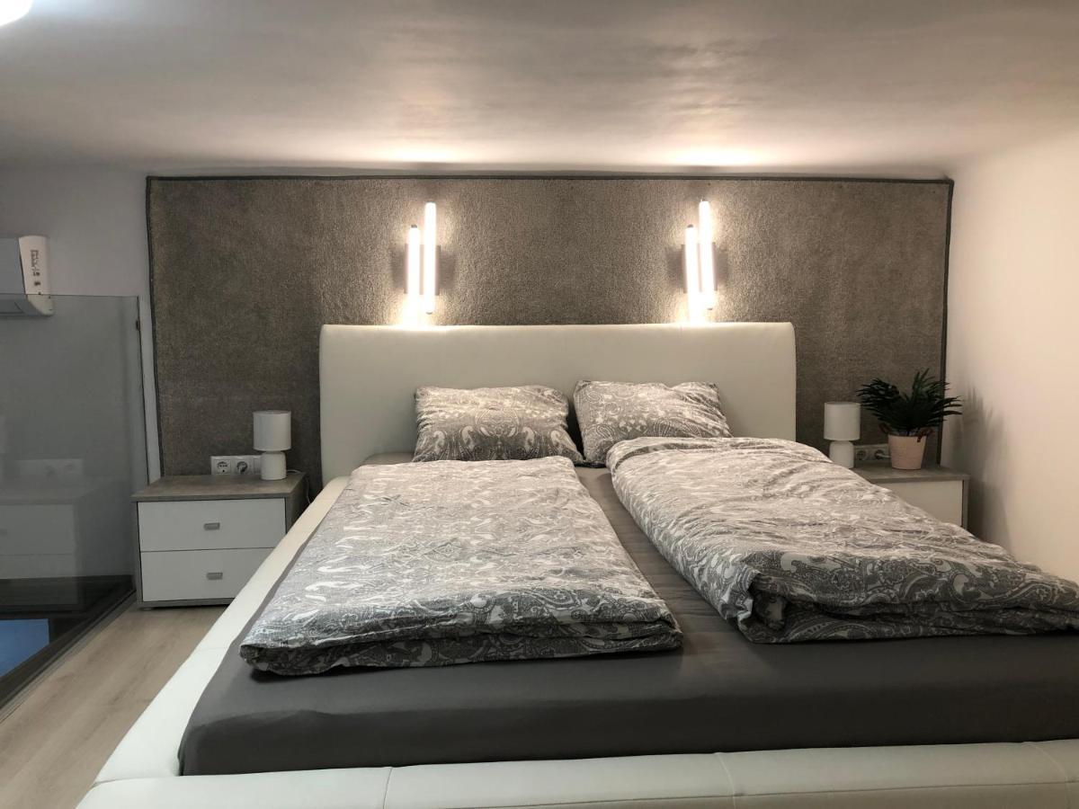 Hunyady Gallery Apartment Budapest Eksteriør billede